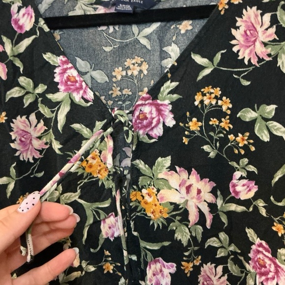 American Eagle Outfitters Pink and Orange Flutter Sleeve Blouse - Picture 2 of 3